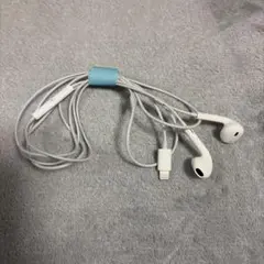 Apple Lightning 有線イヤホン ホワイト