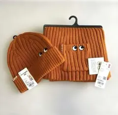 新品・未使用 UNIQLO × ANYA HINDMARCH マフラー ニット帽