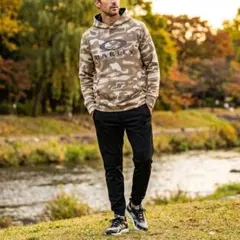 G9771*オークリー☆パーカー☆迷彩☆カモフラ☆M☆ベージュ☆ビッグロゴ☆長袖