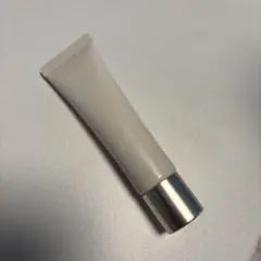 RMK スキンティント 02 ファンデーションのサムネイル