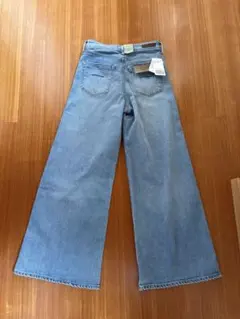 【新品未使用】イエナ YANUK/ヤヌーク 別注 LYDIA デニムパンツ 23のサムネイル