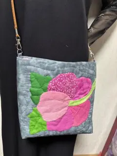 ハワイアンキルトサコッシュ