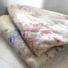 【バラ柄】敷きパッド 2枚セット（ブルー・ピンク）※ミシン補修・ゴム伸びあり