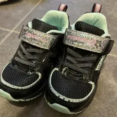 Item thumbnail for item 4e7d9683-7dea-4f03-a4b9-83f5584ebbda