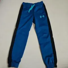 UNDER ARMOUR　ジャージ　ズボン