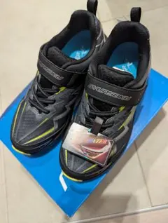 未使用【21.5cm】瞬足スニーカー　 SJJ-1720 2E ブラック