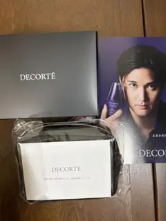 DECORTÉ ブラック ポーチ