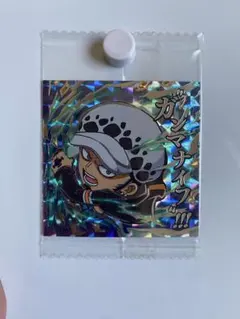 ワンピース　にふぉるめ　ウエハース　トラファルガーロー
