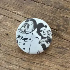 60's ヴィンテージ 缶バッジ ローレル&ハーディ コメディアン ヒッピー