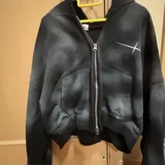 G.E.E.Kラインストーンジップパーカー新品 - メルカリ