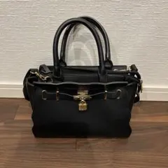 セシルマクビー　ショルダーバッグ　ブラック