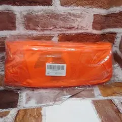 Item thumbnail for item ab0936a1-1564-4f32-84a0-4e471c750714