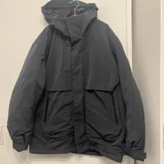 ユニクロ　プラスジェイ　ハイブリッドダウンオーバーサイズパーカー