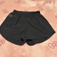 Under Armour ブラック ショートパンツ M