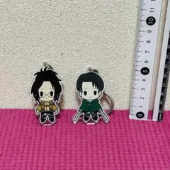 進撃の巨人 USJ チャームコレクションセット リヴァイ ハンジ z - メルカリ