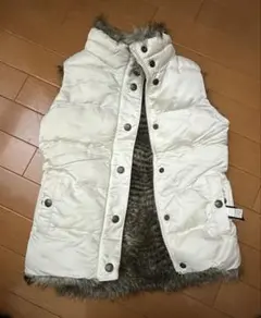 GAPホワイト ファー付きダウンベストsize120