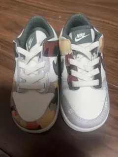 NIKE DUNK LOW SE (TDE)