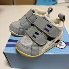 Item thumbnail for item 27395141-f468-47a4-8db9-8de6eed57f5f