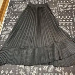 Frene. ブラック プリーツスカート