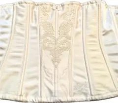 FOUR SIS&CO ブライダルインナー