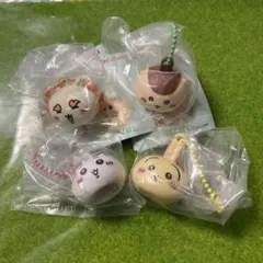 ちいかわ　リップキャップマスコット