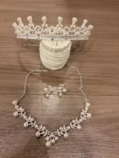ブライダルアクセサリーセット ティアラ ネックレス イヤリング