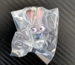 Item thumbnail for item c911ec66-e00a-46b5-aac4-fdd250235844