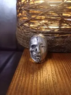 Item thumbnail for item da4aafb8-7e68-4540-9fc2-0d2f0ba485ed