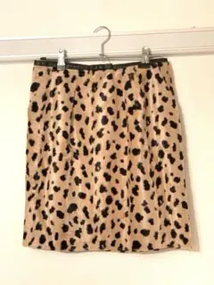 ストロベリーフィールズ ヒョウ柄タイトスカート