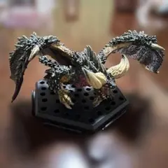 モンスターハンター　ネルギガンテ　フィギュア