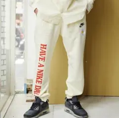 NIKE ナイキ　スウェットパンツ　ホワイト