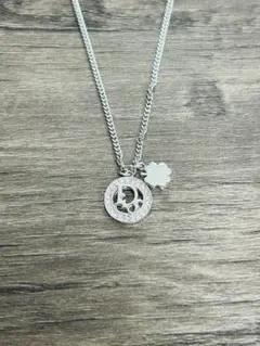 【希少】【美品】Dior ディオール トロッター　クローバーネックレスのサムネイル