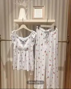 【新品タグ付】ジェラートピケ ストロベリー柄 トップス＆ロングパンツ　水色セット