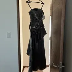 シルバーストラップ付きナイトドレス