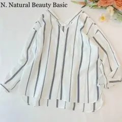 N. Natural Beauty BasicＶネック　ストライプ柄ブラウス　M