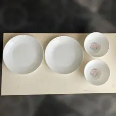 ヤマザキ春のパン祭り　サラダボール2点と皿2点セット【未使用】