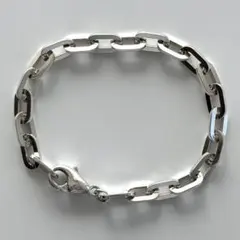 Item thumbnail for item 48a0882b-02fb-4c61-9293-030db780db39