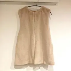 【美品】Mia. フェイクファー　ベスト