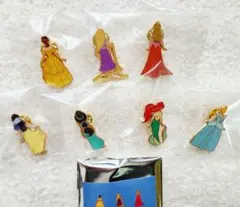 【るん】Disneyプリンセスバックビューピンバッジコレクションまとめ売り るん様専用】Disneyプリンセスバックビューピンバッジコレクション