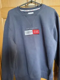 TOMMY JEANS ニューヨークシティ トレーナーのサムネイル
