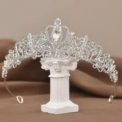 ティアラ　結婚式　ブライダル　卒業式