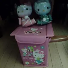 ハローキティ 宇宙服ぬいぐるみ2体＆蓋付きBOX(３点セット)