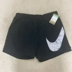 Nike ブラック ショートパンツ