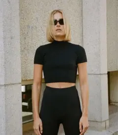 ZARA ザラ 半袖 ニット ハーフスリーブニット ブラック