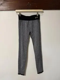 【セール中】ヨガウェア レギンス グレー