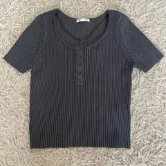 新品　GU リブ編み 半袖トップス M ダークグレーのサムネイル