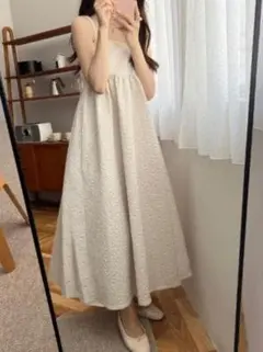GRL エンボス花柄フレアキャミワンピース