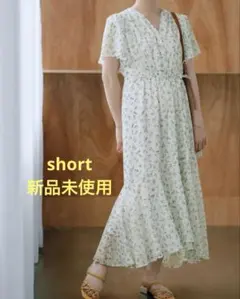 COHINA リトルフラワーカシュクールワンピース アイボリー ショート