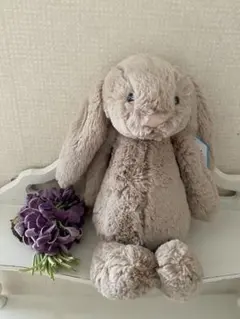 新品未使用タグ付き Jellycat ウサギ ベージュ Mのサムネイル