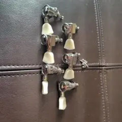 Item thumbnail for item 7ad9c91f-5a57-4ef4-9903-70488d7a8a72